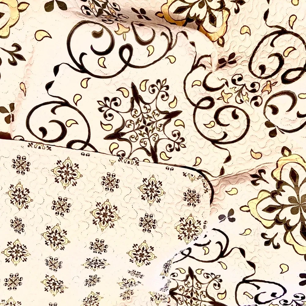 🌼 Colette Reversible Quilt Set, Very Lightweight, White Gray Yellow, size King